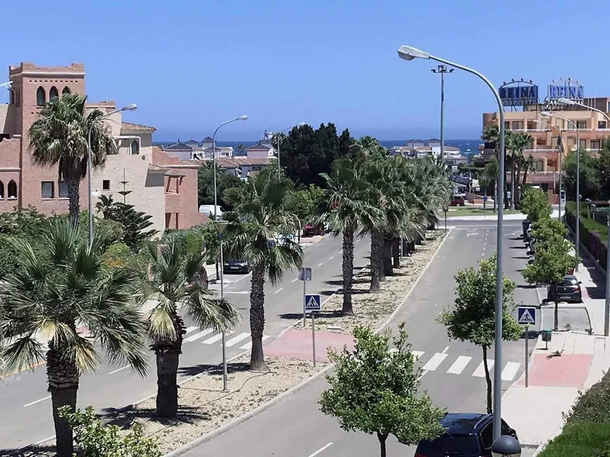 Verazul Beachside Penthouse: Fiber Wi-Fi for Remote Work Apartment Vera